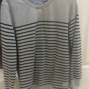 Orvis womens sweatshirt. New condition gray and navy stripe. relaxed fit in XL